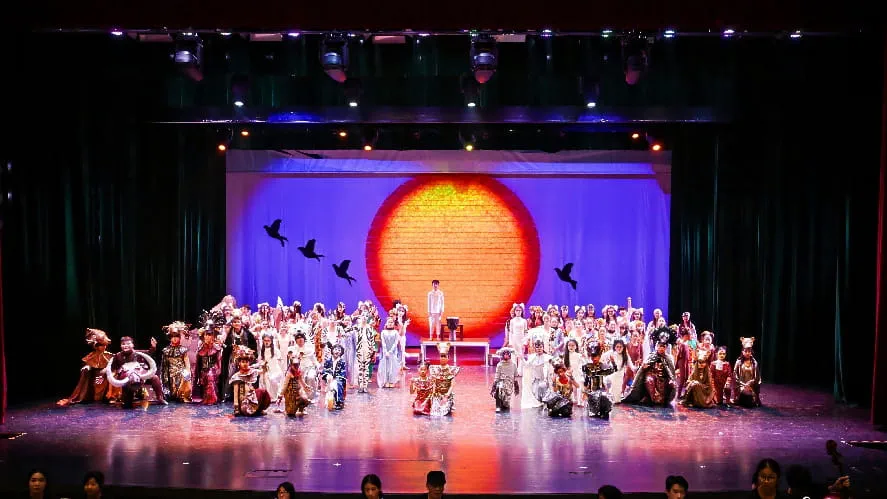年度大戏《荣耀兄弟》完美收官 - year production